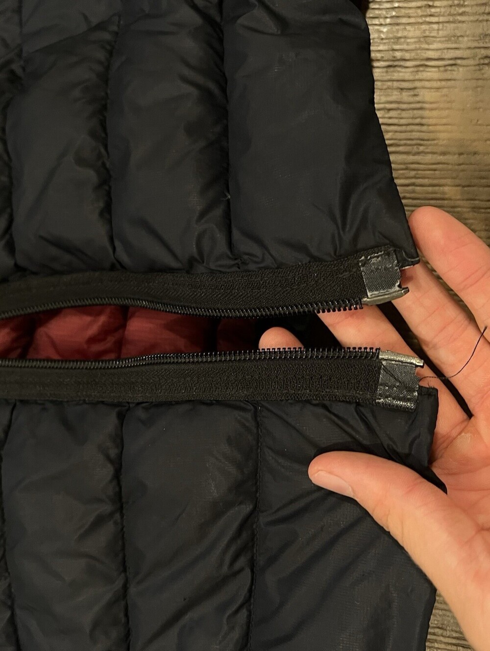 Arc’teryx Cerium LT Hoody - Men’s Large (L) - Nighthawk Navy Red Patch Zipper - Picture 7 of 9